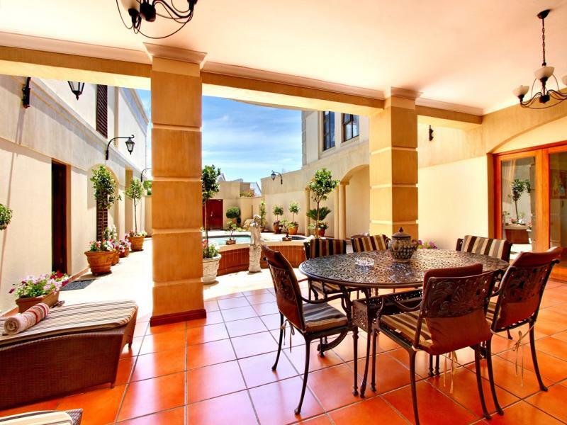 Casa Mia Guesthouse Тейбл-В'ю Екстер'єр фото